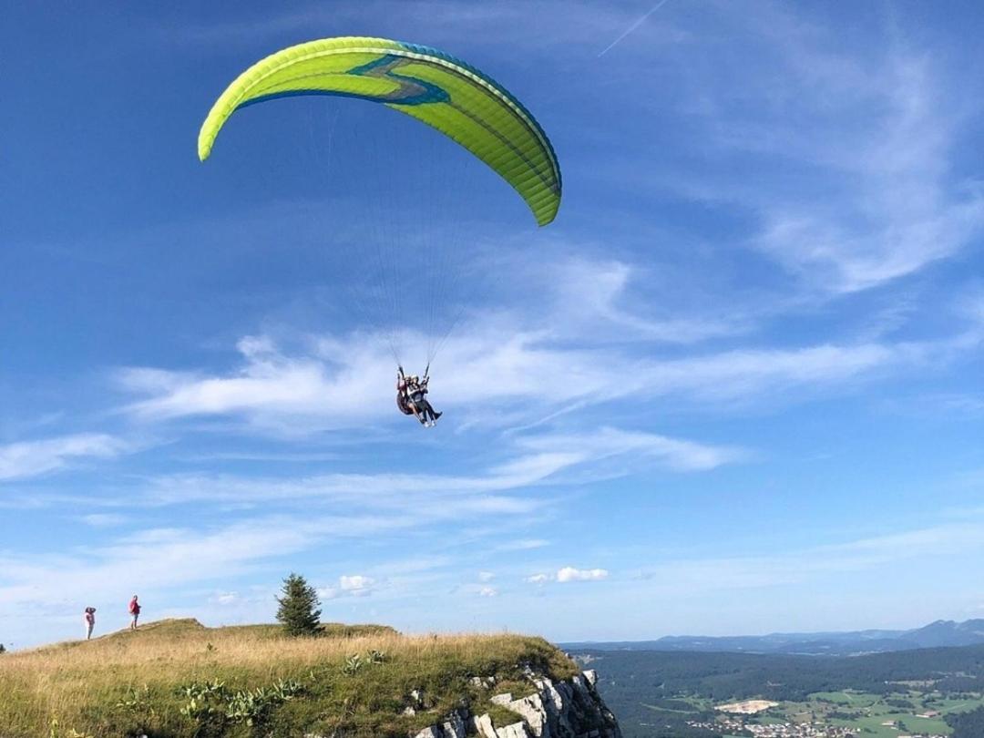 Place Royale Pour 10 A 12 Personnes A 30 Met Des Pistes De Ski Et Vtt Métabief Kültér fotó