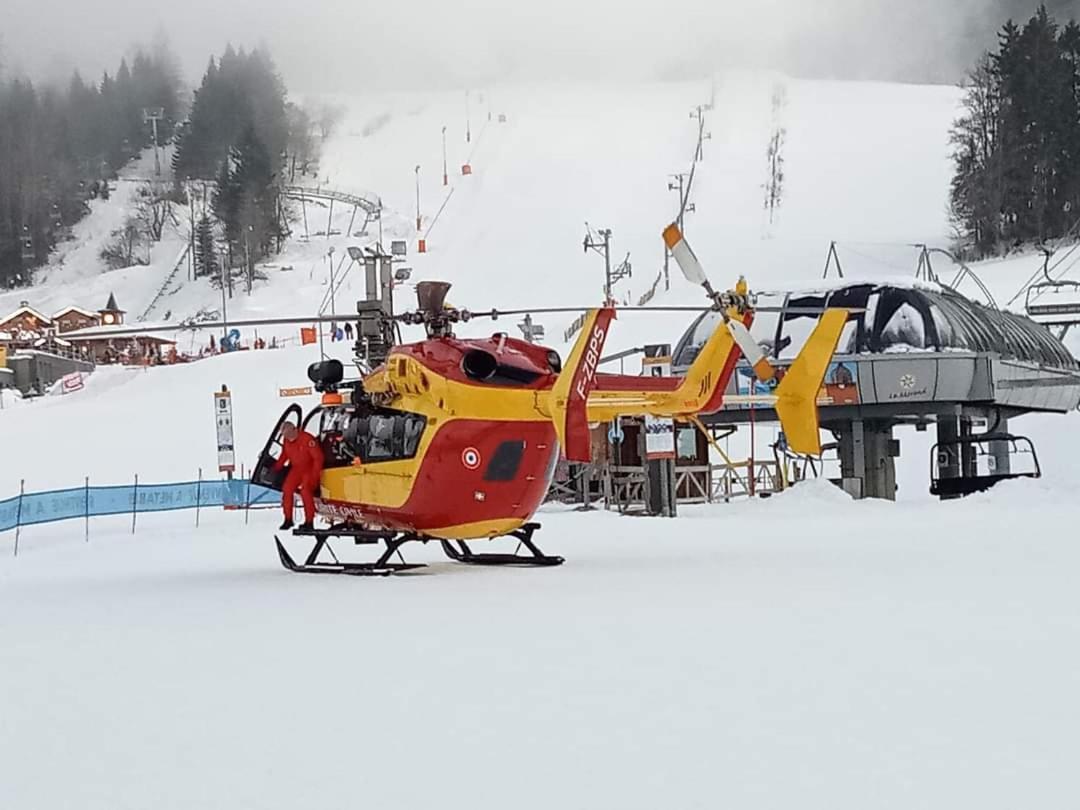 Place Royale Pour 10 A 12 Personnes A 30 Met Des Pistes De Ski Et Vtt Métabief Kültér fotó