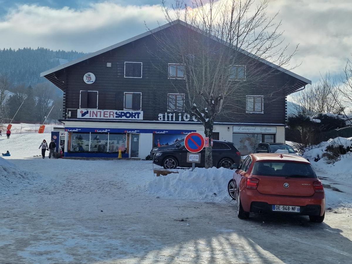 Place Royale Pour 10 A 12 Personnes A 30 Met Des Pistes De Ski Et Vtt Métabief Kültér fotó